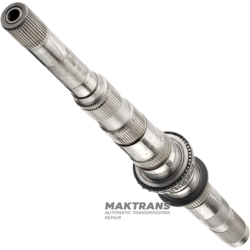 Výstupný hriadeľ VAG DSG DL501 0B5 - 0B5307215P, dĺžka hriadeľa 587 mm, s ihlovým ložiskom na koncovej časti