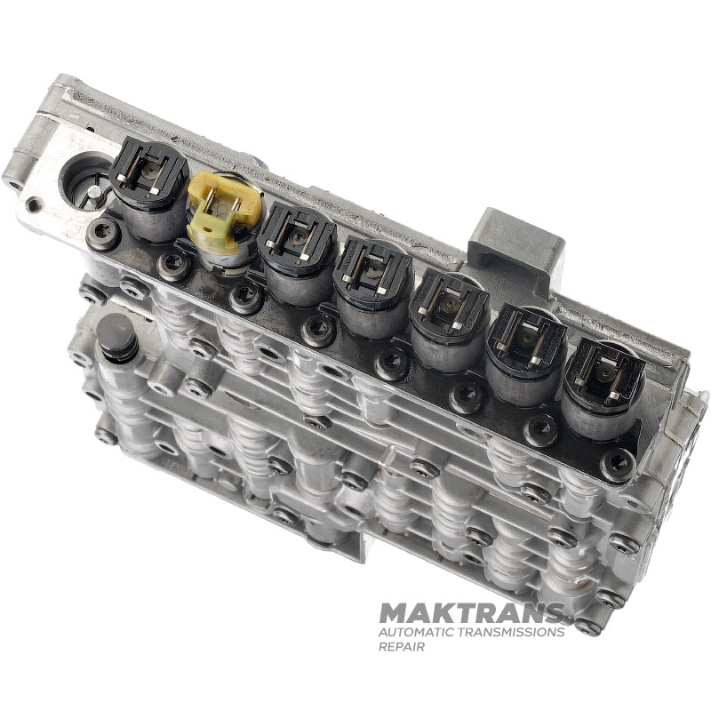 Zostava bloku ventilov so solenoidmi FORD 6R60 oddeľovacia doska 6L2P-XX [E510F]