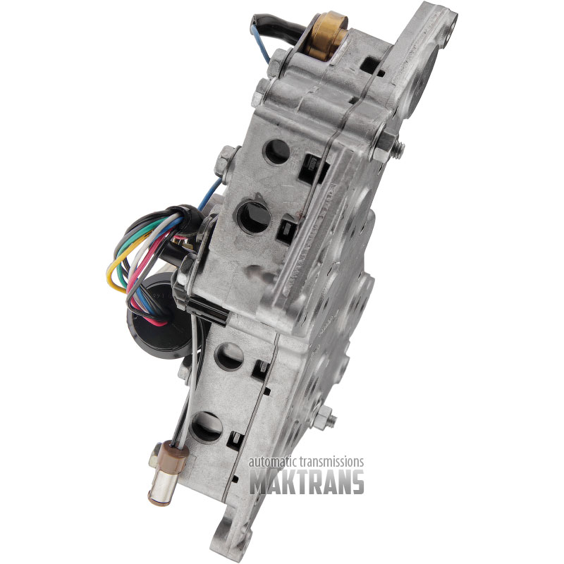 Zostava tela ventilu so solenoidmi prevodovky RE5R05A Nissan Pathfinder R51 317057S110