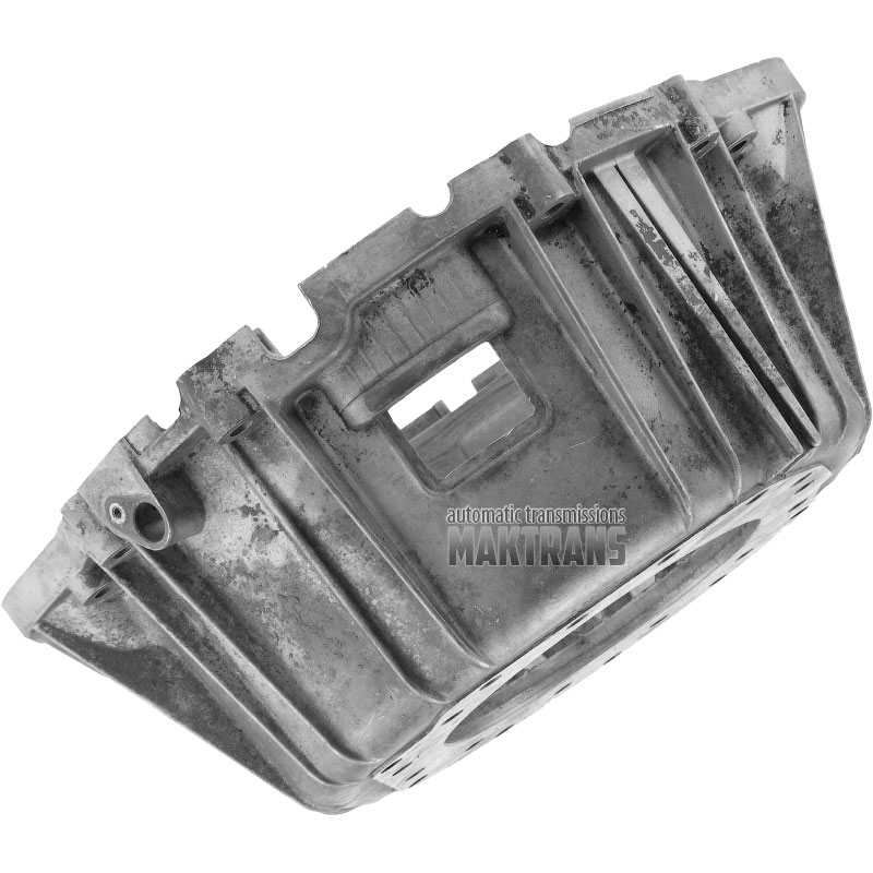 Predný kryt (zvonová časť) ZF 5HP24 / Land Rover Range Rover 3 2002-2012 M62B44 1058422011