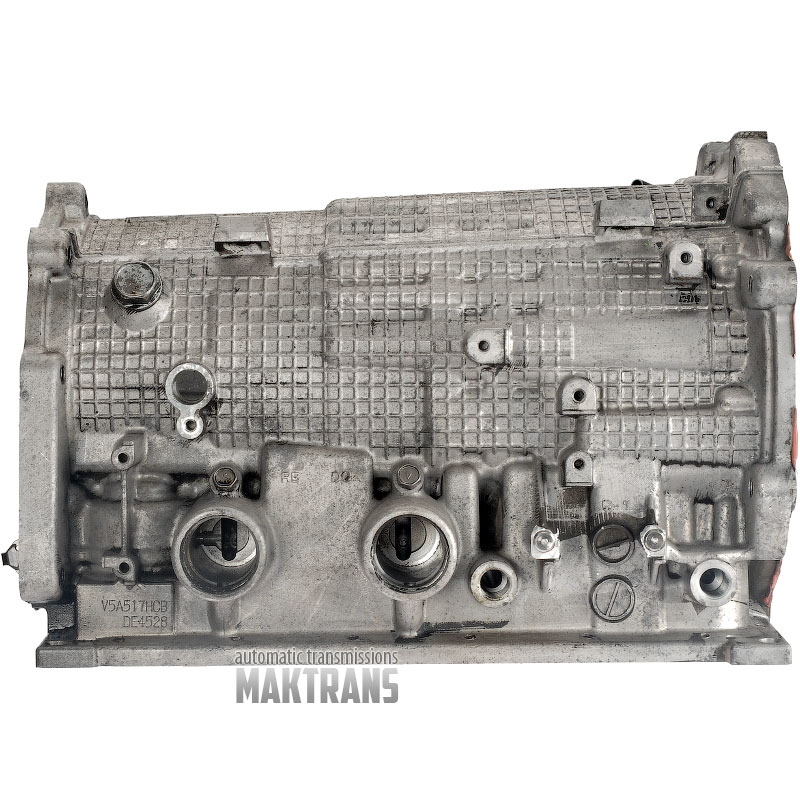 Centrálny kryt Mitsubishi V5A51 / MR967840