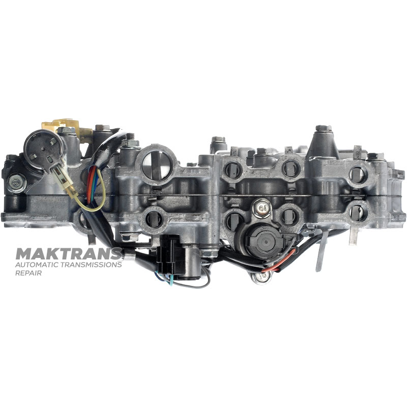 Zostava telesa ventilu so solenoidmi a kabelážou SUBARU TR690 31706AA030 — použité, nekontrolované