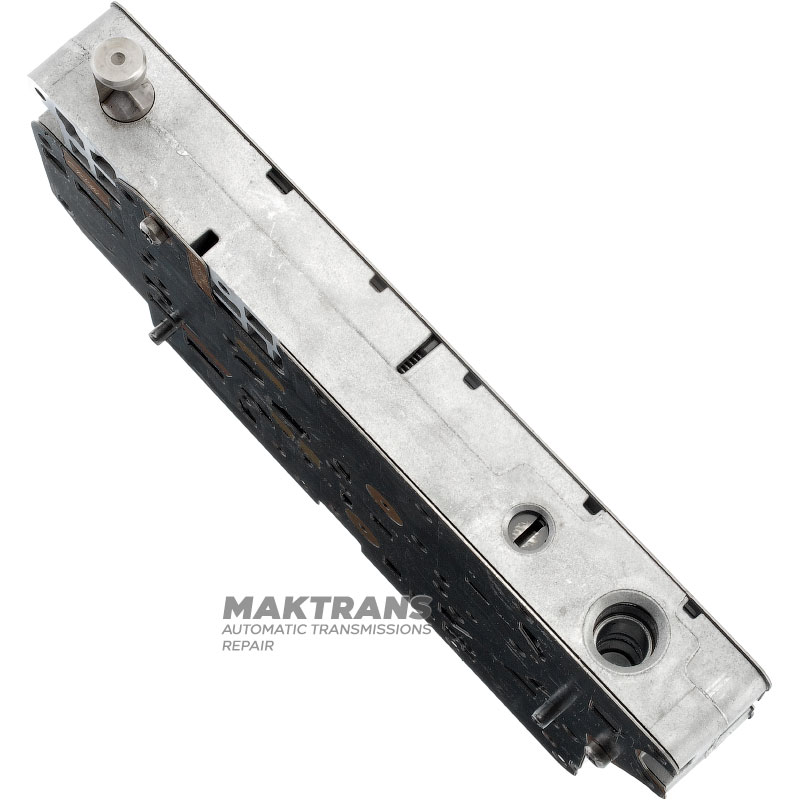 Ventilový blok (ventilový blok) FORD 8F24 - J1KP-7J236-CJ J1KP-72490-DF RFJ1KP-7A092-BF