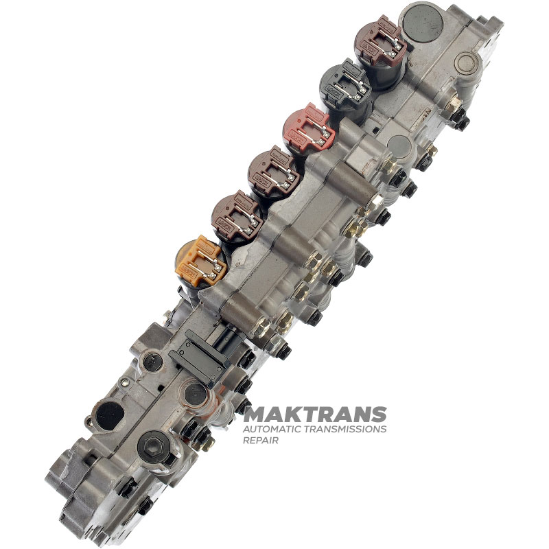 Teleso ventilu komplet so solenoidmi (bez dosky plošných spojov) Hyundai / KIA A8TR1 — použité, netestované (462004E250, 462004E220, 462004E150, 462004E120)