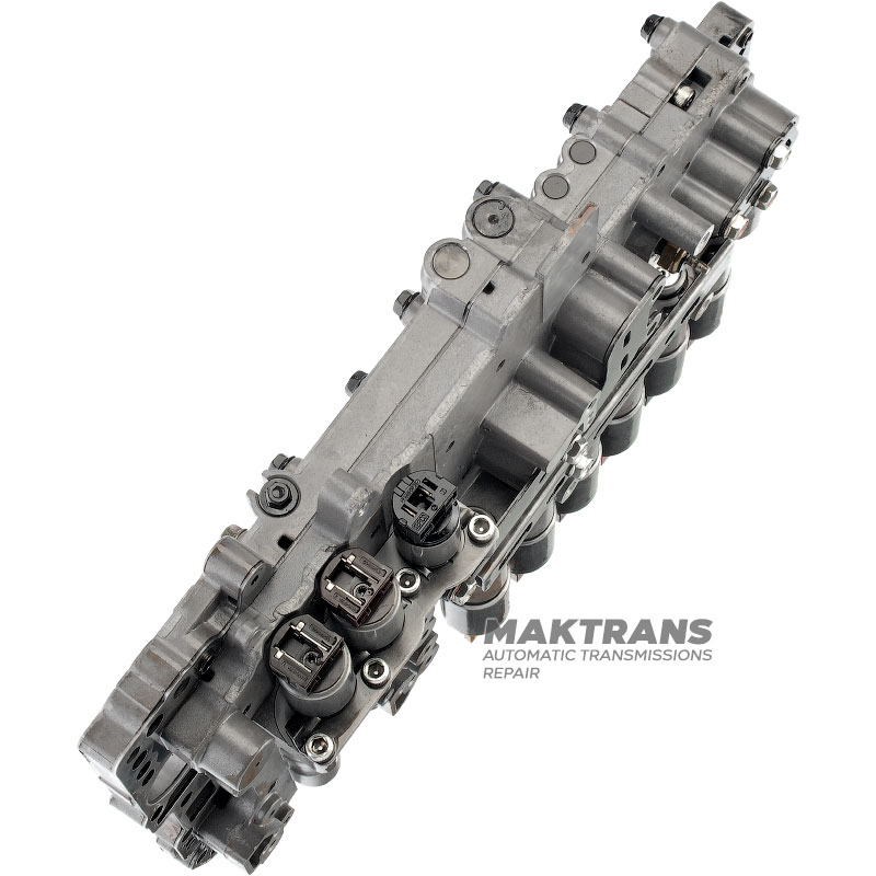 Teleso ventilu komplet so solenoidmi (bez dosky plošných spojov) Hyundai / KIA A8TR1 — použité, netestované (462004E250, 462004E220, 462004E150, 462004E120)