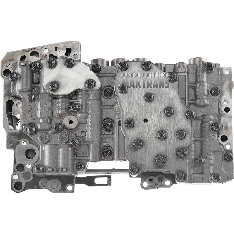 Teleso ventilu komplet so solenoidmi TOYOTA / LEXUS AC60E, AC60F — odstránené z použitej prevodovky (netestované) s označením 3501004280