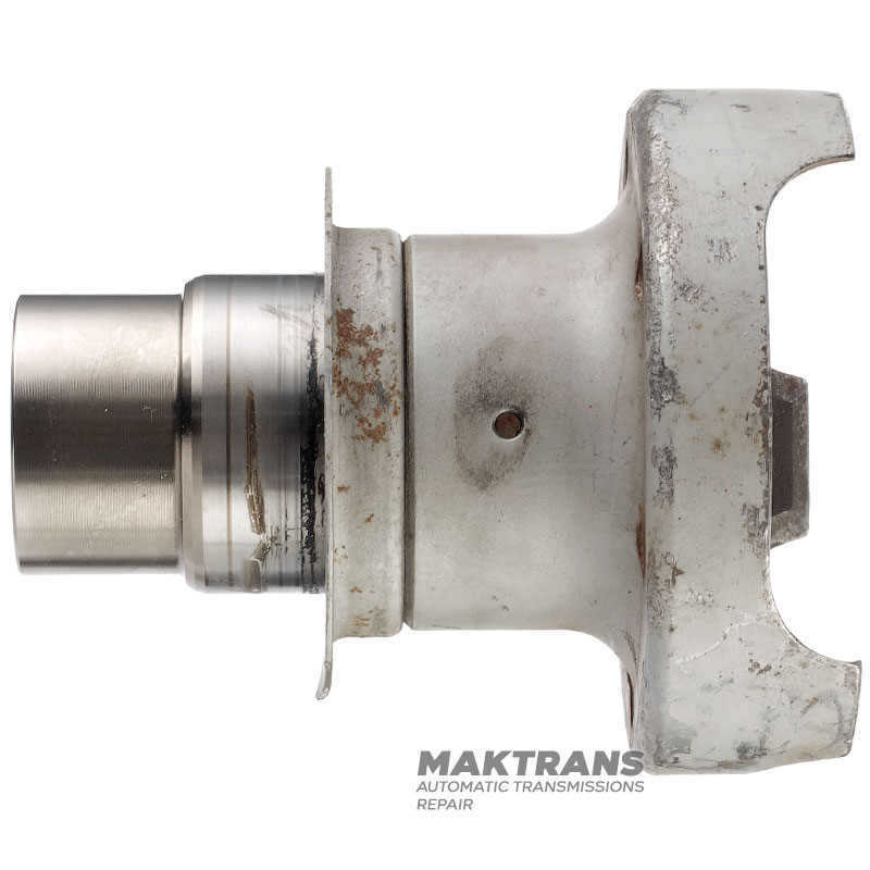 Zadná príruba rozdeľovacej prevodovky BorgWarner BW4477 - 19179018 (Cadillac CTS (2008-2010), s prevodovkou 6L50)