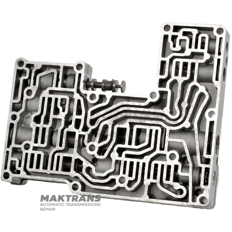 Teleso ventilu (hlavné) FORD 4R100 — F6TP-7A092-AB, F6TP-7A101-AB (pre prevodovky bez vývodového hriadeľa)