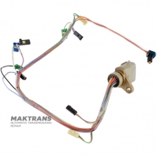 Zapojenie hydraulickej jednotky TOYOTA / LEXUS A960E — 8212550070 (hlavný konektor 15 pinov, 9 konektorov pre solenoidy, 1 snímač teploty)