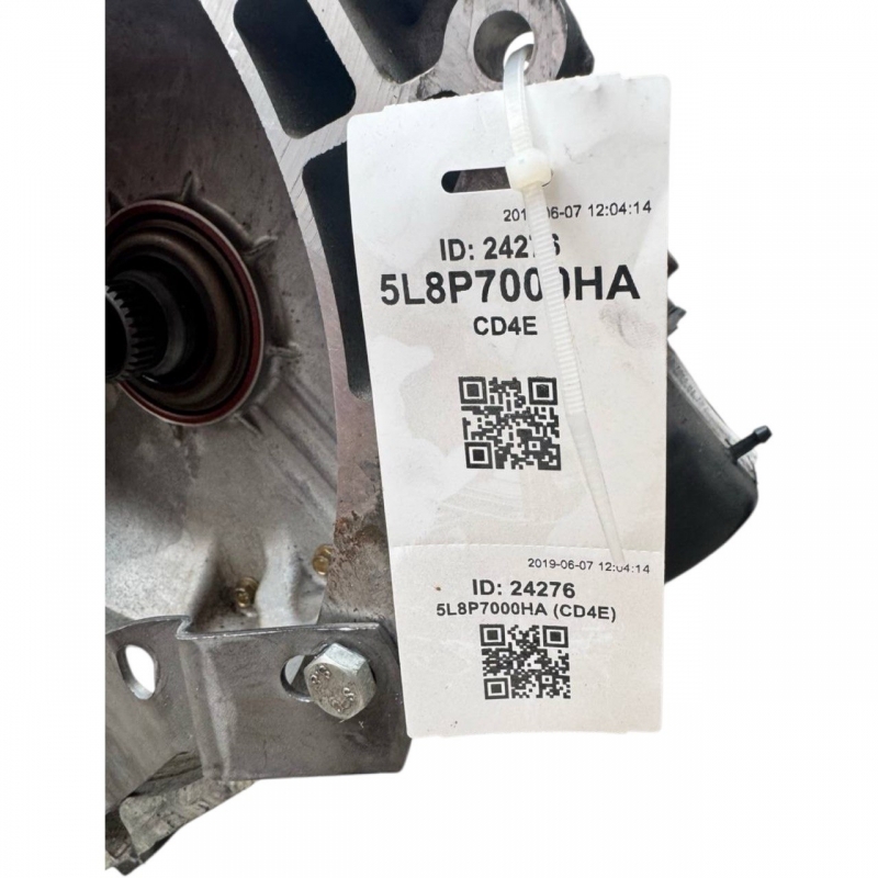 Zostava automatickej prevodovky FORD CD4E 4WD - 5L8Z-7000-HA, (nahradená 8L8Z-7000-DRM) BEZ TCM, BEZ meniča krútiaceho momentu, 2005-2006 Ford Escape 3.0L DOHC EFI, 2005-2006 Mercury Mariner 3.0L DOHC EFI