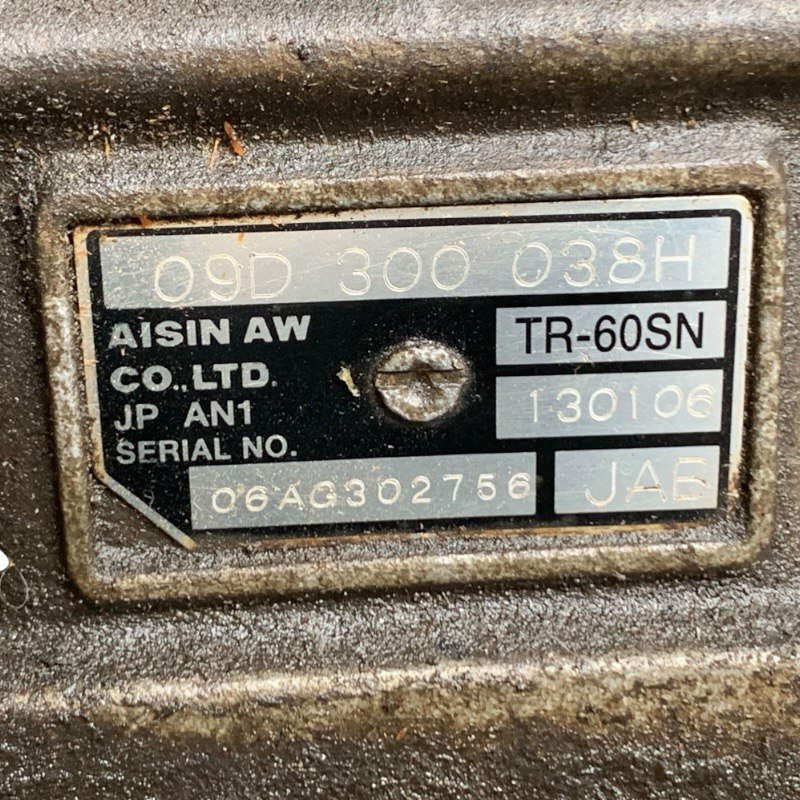 Zostava automatickej prevodovky (bez meniča krútiaceho momentu, bez rozdeľovacej prevodovky) AISIN WARNER TR-60SN, VAG 09D, 4WD — označenie JAB, 09D300038H (PORSCHE CAYENNE (9PA) Turbo 4.5 2002-2007)