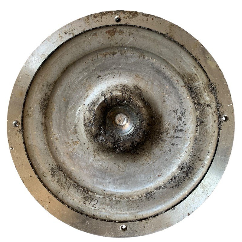 Hydraulický menič (použitý, neopravený) SUBARU TR580 — označenie 272, 31100AB272