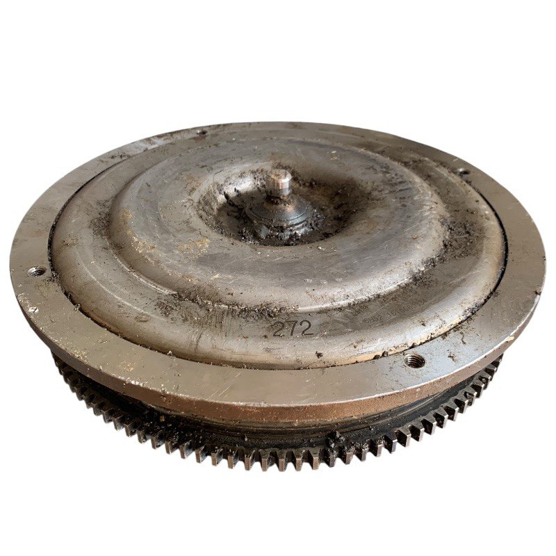 Hydraulický menič (použitý, neopravený) SUBARU TR580 — označenie 272, 31100AB272