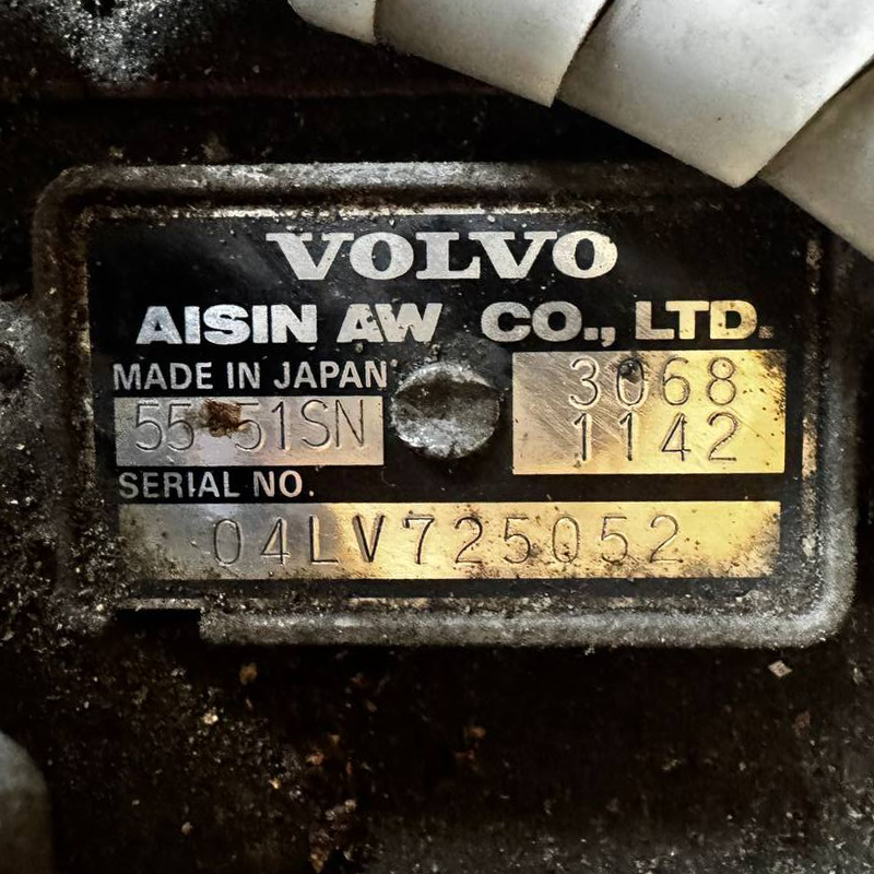 Zostava automatickej prevodovky (s meničom krútiaceho momentu 43A240) AISIN WARNER 55-51SN (2WD) — 30681142, s elektronickou jednotkou 30681144