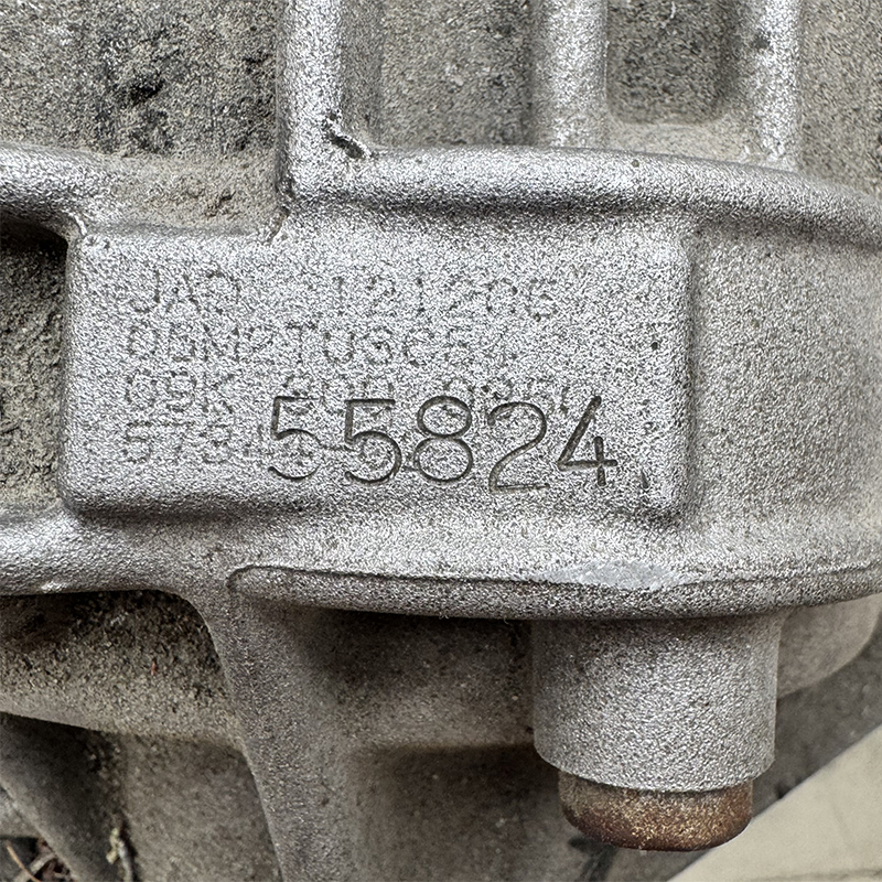 Zostava automatickej prevodovky (s meničom krútiaceho momentu) AISIN WARNER TF-61SN, VAG 09K 2WD — 09K300035Q, označenie JAD, Volkswagen Transporter/Caravelle T5 2.5 TDi