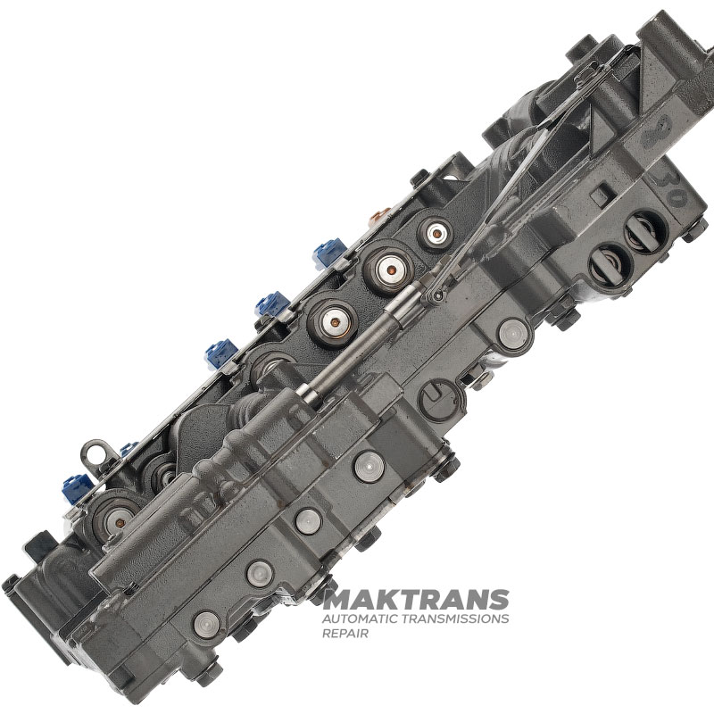 Teleso ventilu kompletné so solenoidmi (netestované) TOYOTA / LEXUS AC60E, AC60F – demontované z použitej prevodovky s označením 35010-35D60