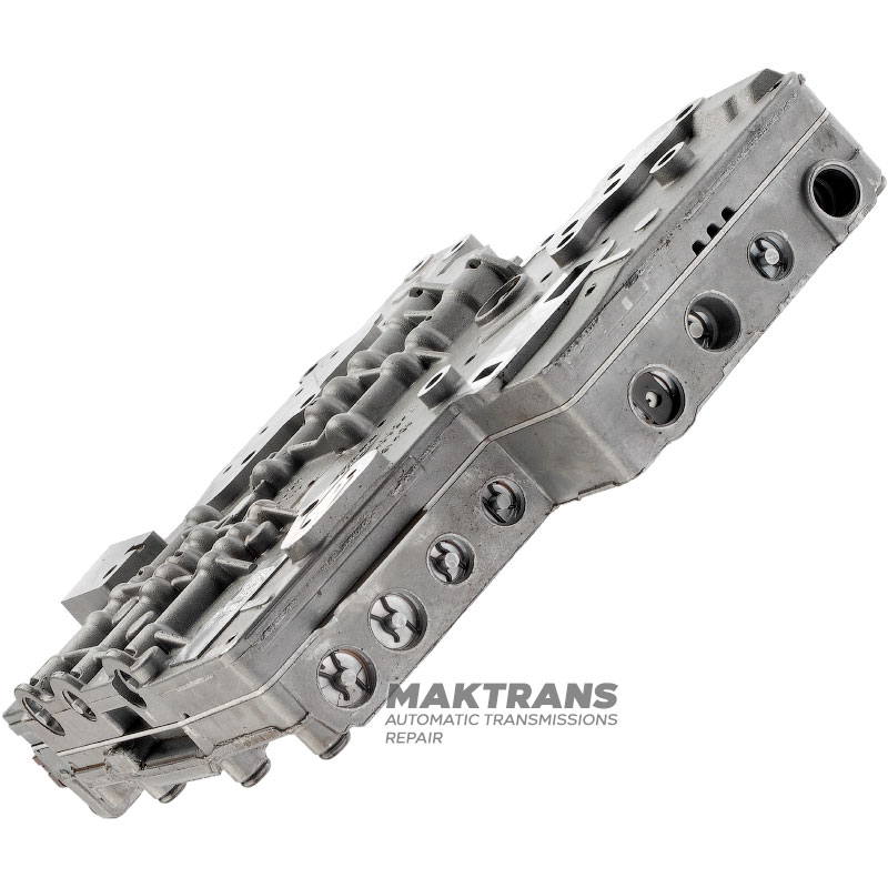 6R80 FORD Teleso ventilu so solenoidmi (Mechanická parkovacia/oddeľovacia doska CL3P-7Z490-BB) - Demontované z použitej prevodovky, netestované
