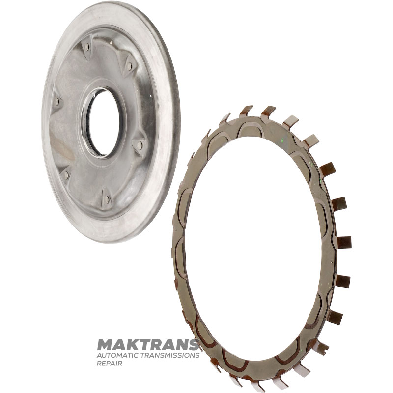 Predný kryt meniča krútiaceho momentu ZF 6HP26 - výška pilota 30 mm, vonkajší priemer pilota 32 mm, 4 montážne otvory (vnútorný priemer 8,70 mm), vonkajší priemer puzdra 300 mm