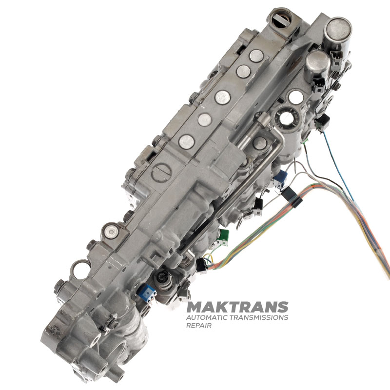 Teleso ventilu so solenoidmi pre TOYOTA / LEXUS A750 - oddeľovacia doska S04