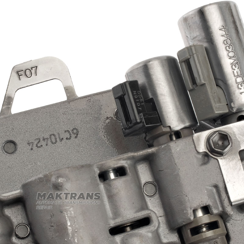 Zostava telesa ventilu so solenoidmi TOYOTA / LEXUS A750E, A750F — oddeľovacia doska F07